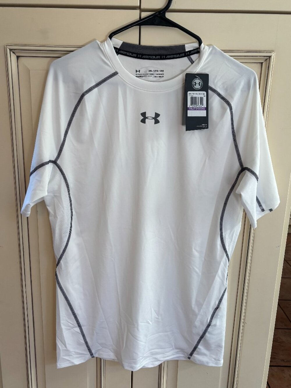 NWT, Under Armour Men's Compression Short Sleeve, White, 2XL. Never Worn